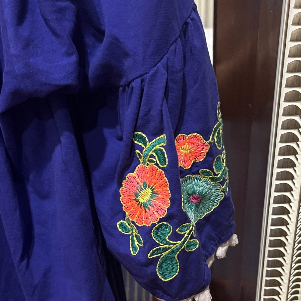 Umgee Royal Blue Blouse with Floral Embroidery - Picture 3 of 4